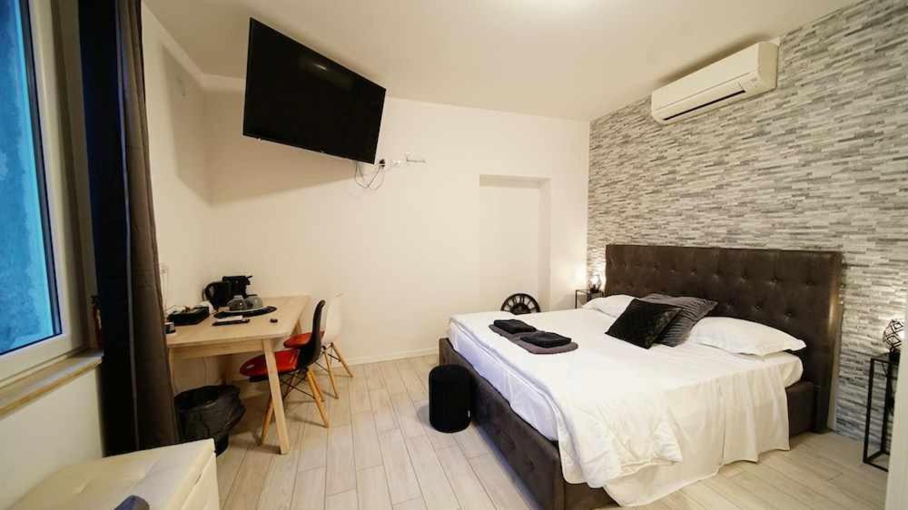 Langolo Di Laura Borgo Roma Destiny Home 3 Verona Room photo