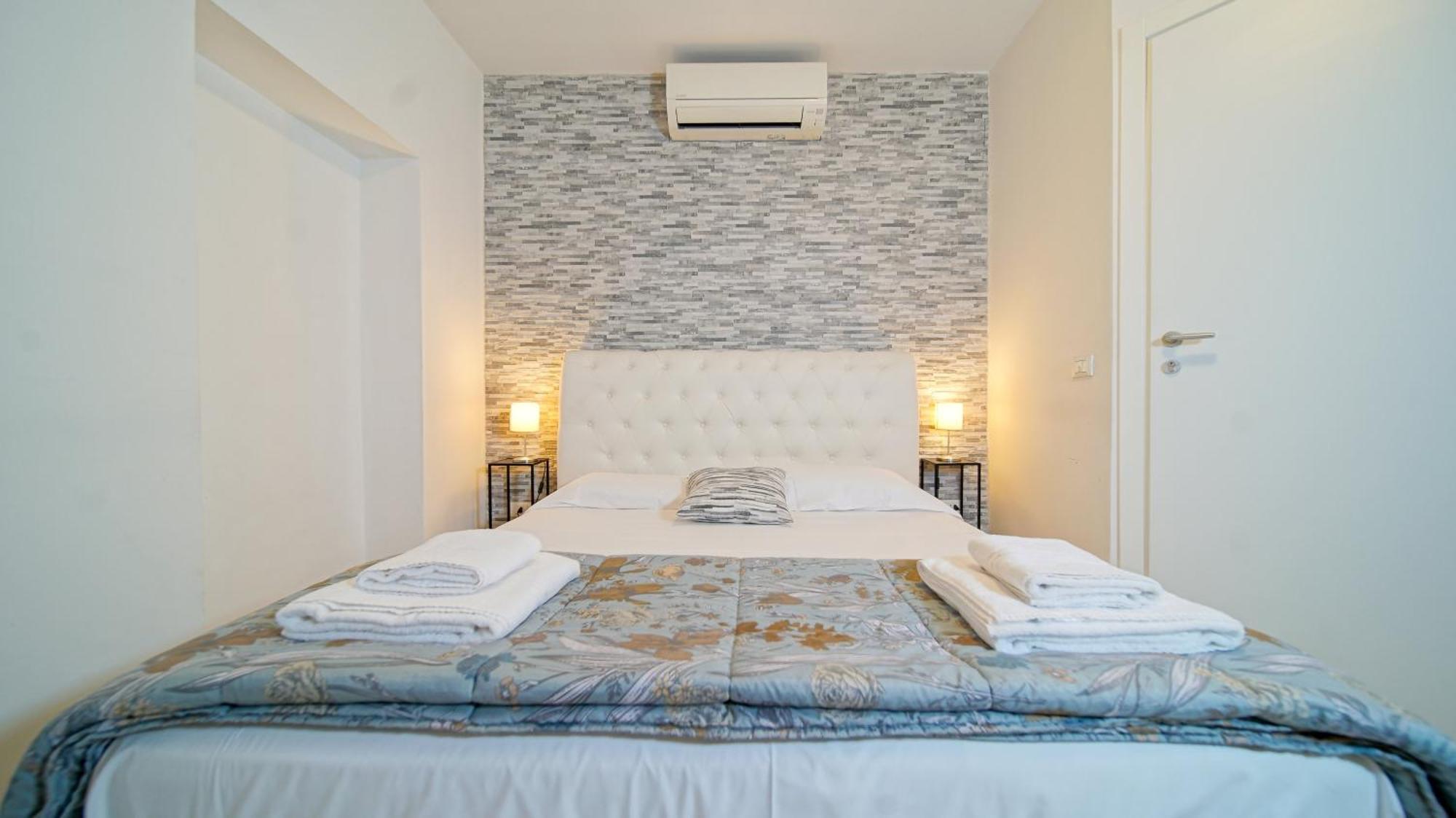 Langolo Di Laura Borgo Roma Destiny Home 3 Verona Exterior photo